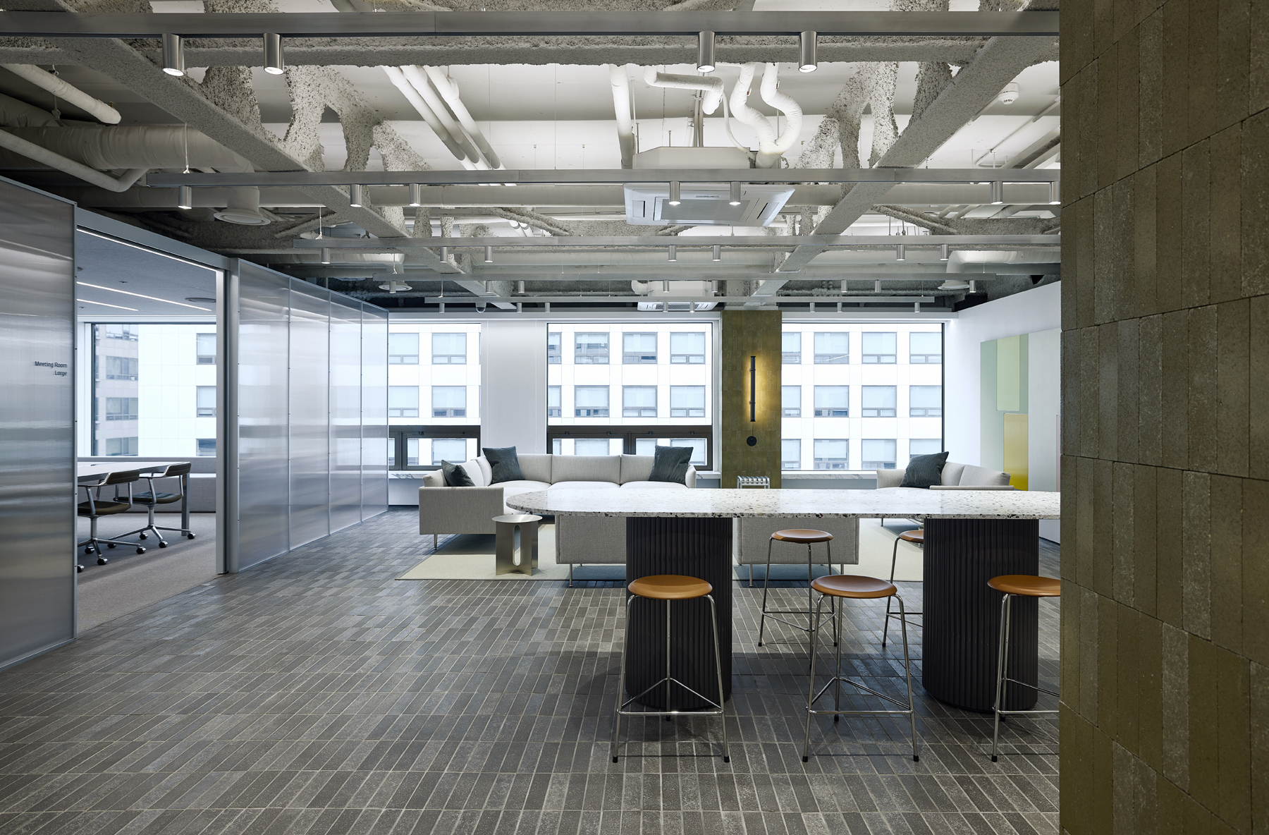 Hyundai Alternative — SPACKMAN ASSOCIATES